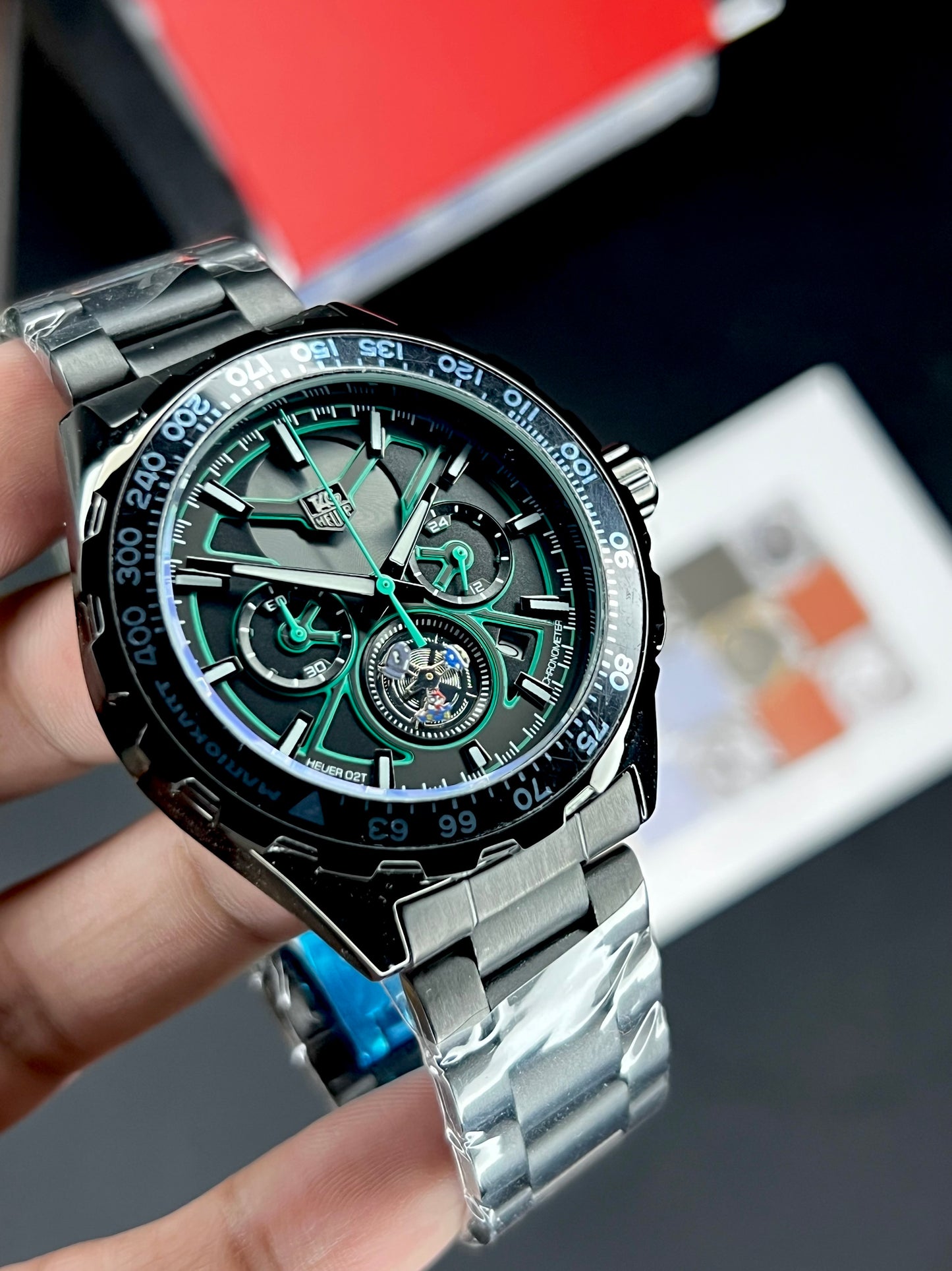 Tag Ori Green Black Body