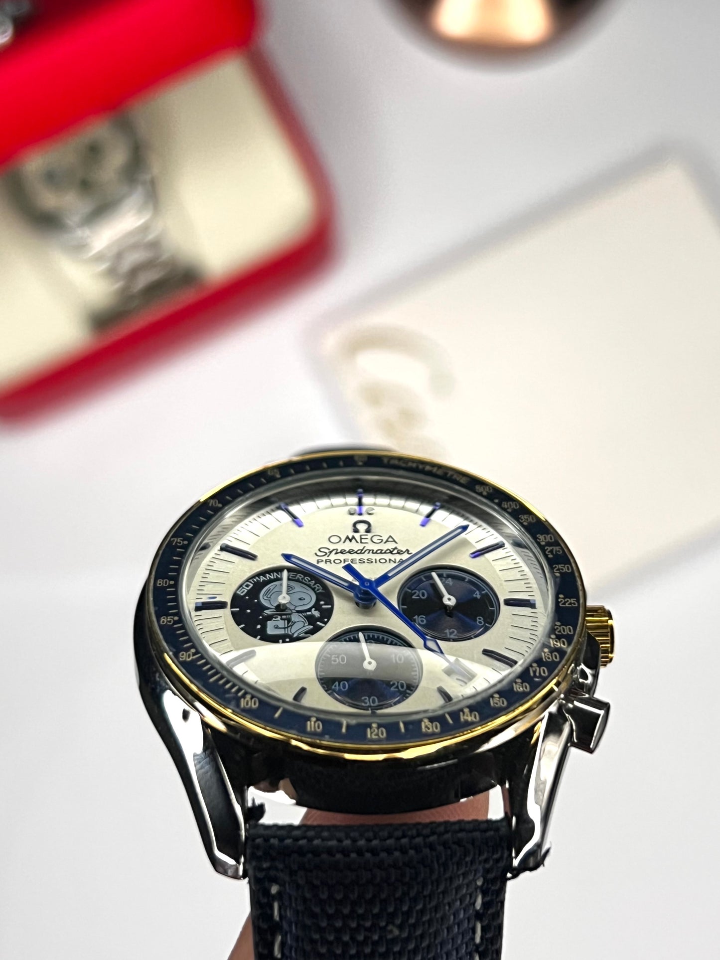 Omega Bluish Snoopy edt.