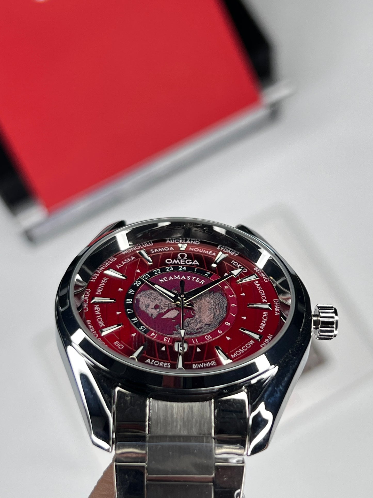 OMG SeaMaster World (Redwine)