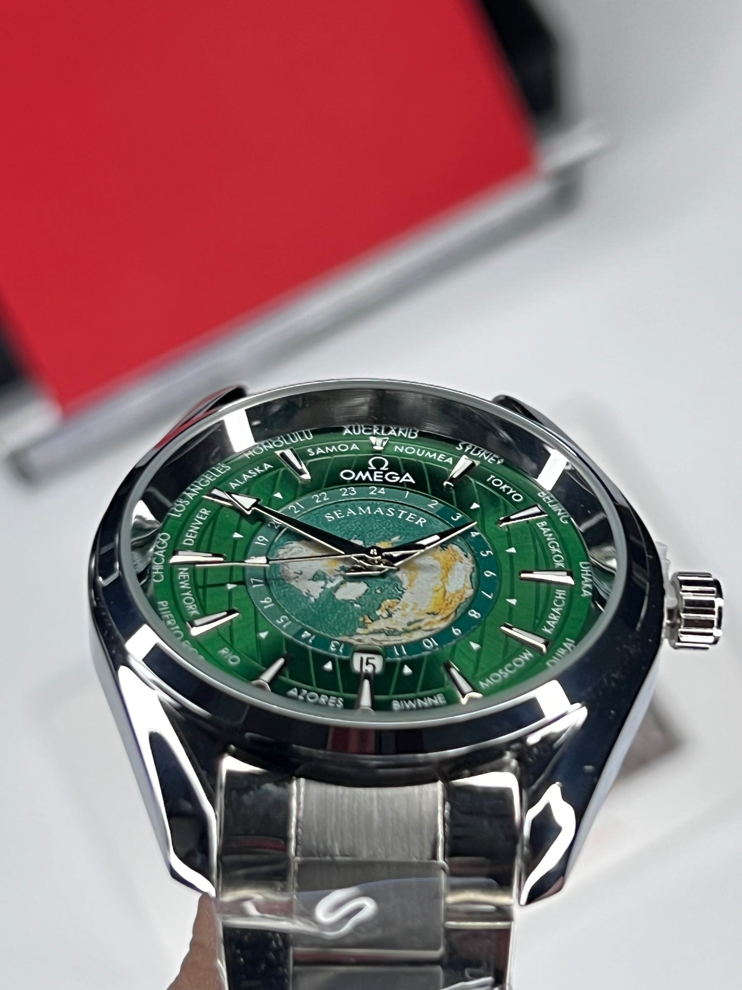 OMG SeaMaster World ( Emerald Green )