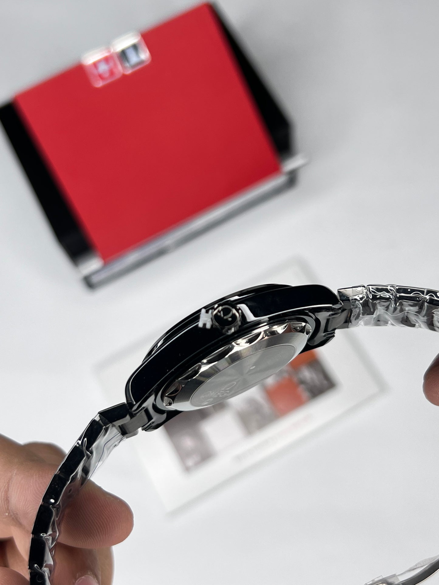 OMG Seamaster World (All Black)