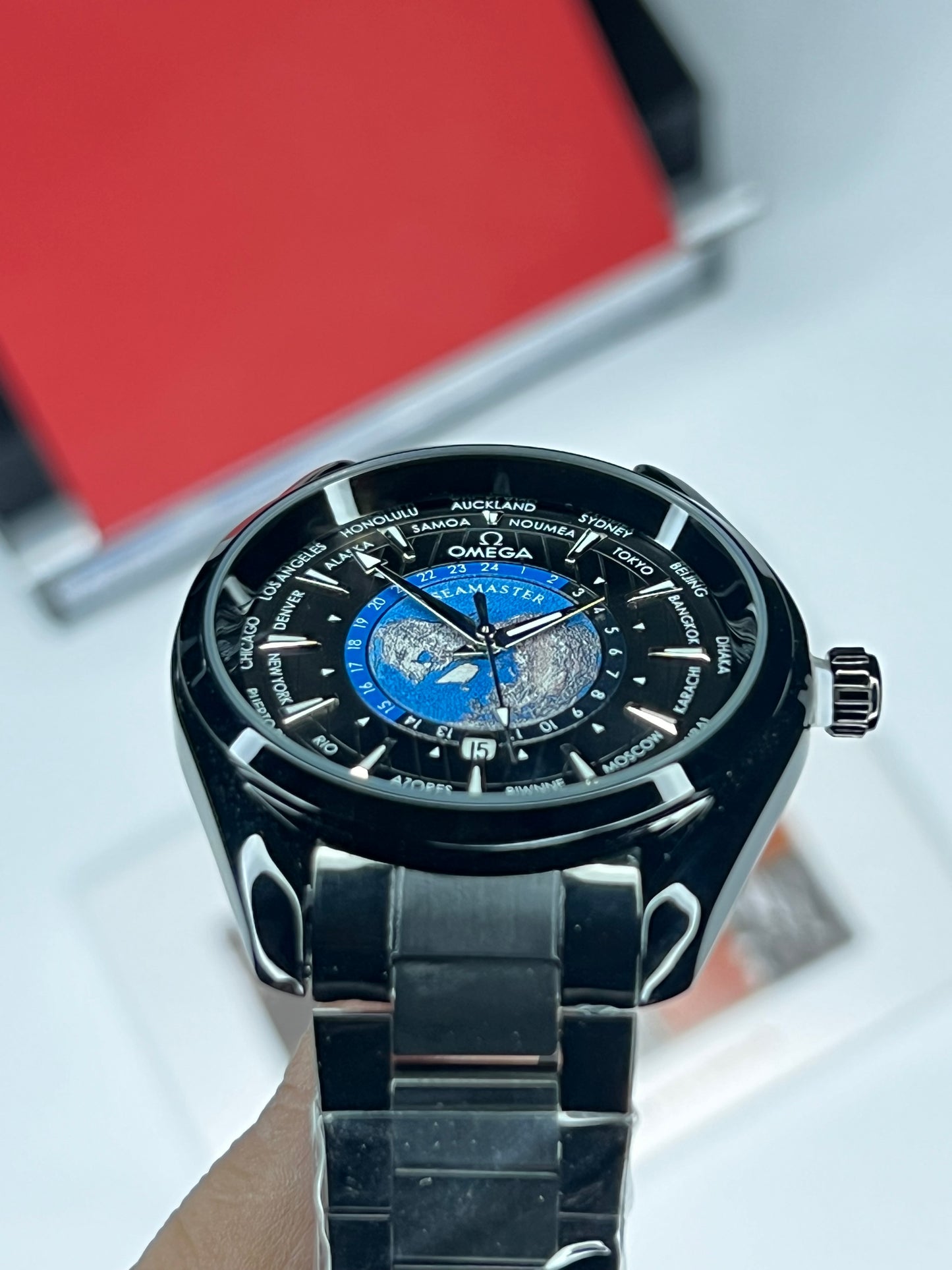 OMG Seamaster World (All Black)