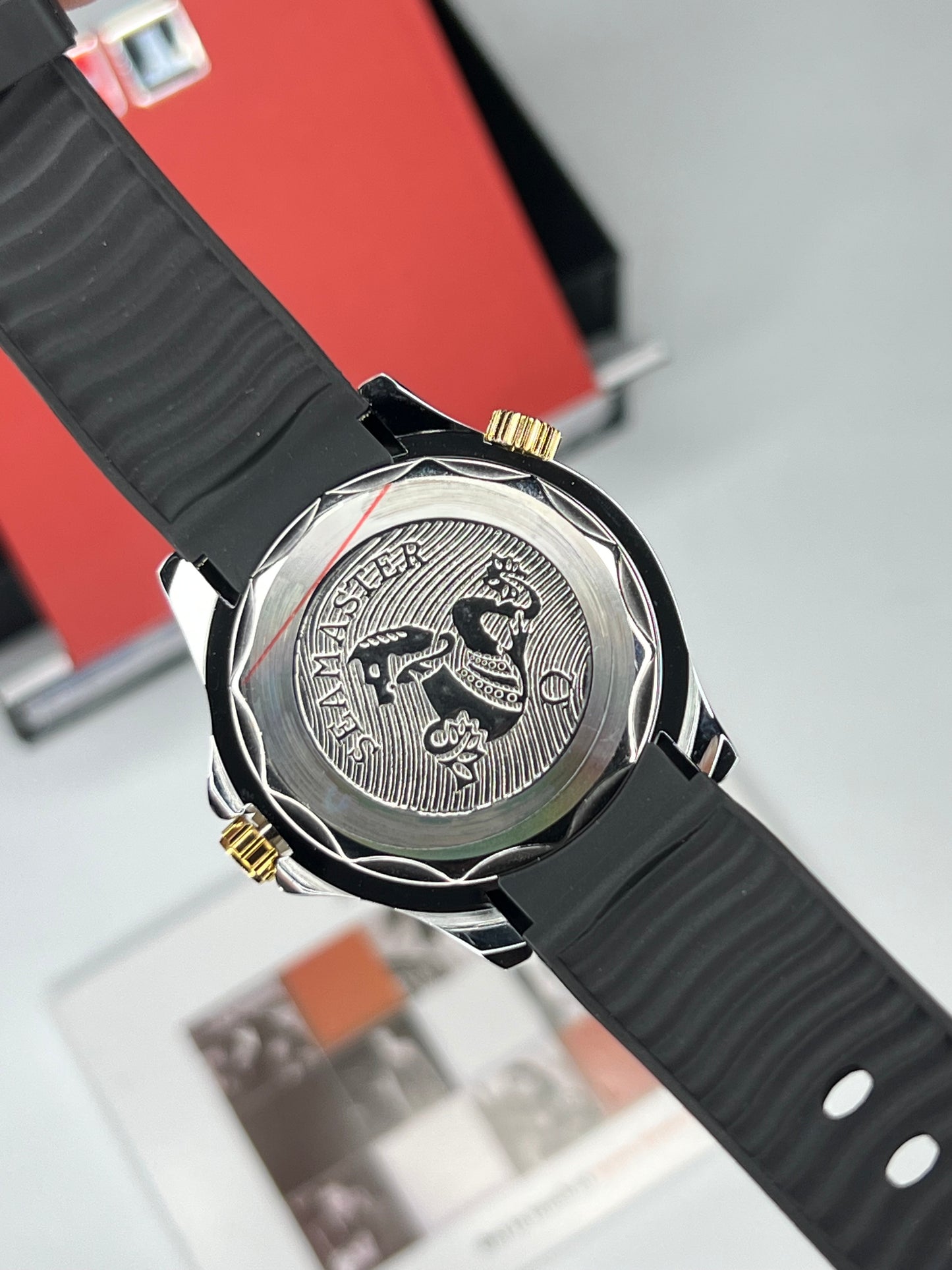 OMG SeaMaster Silver Case