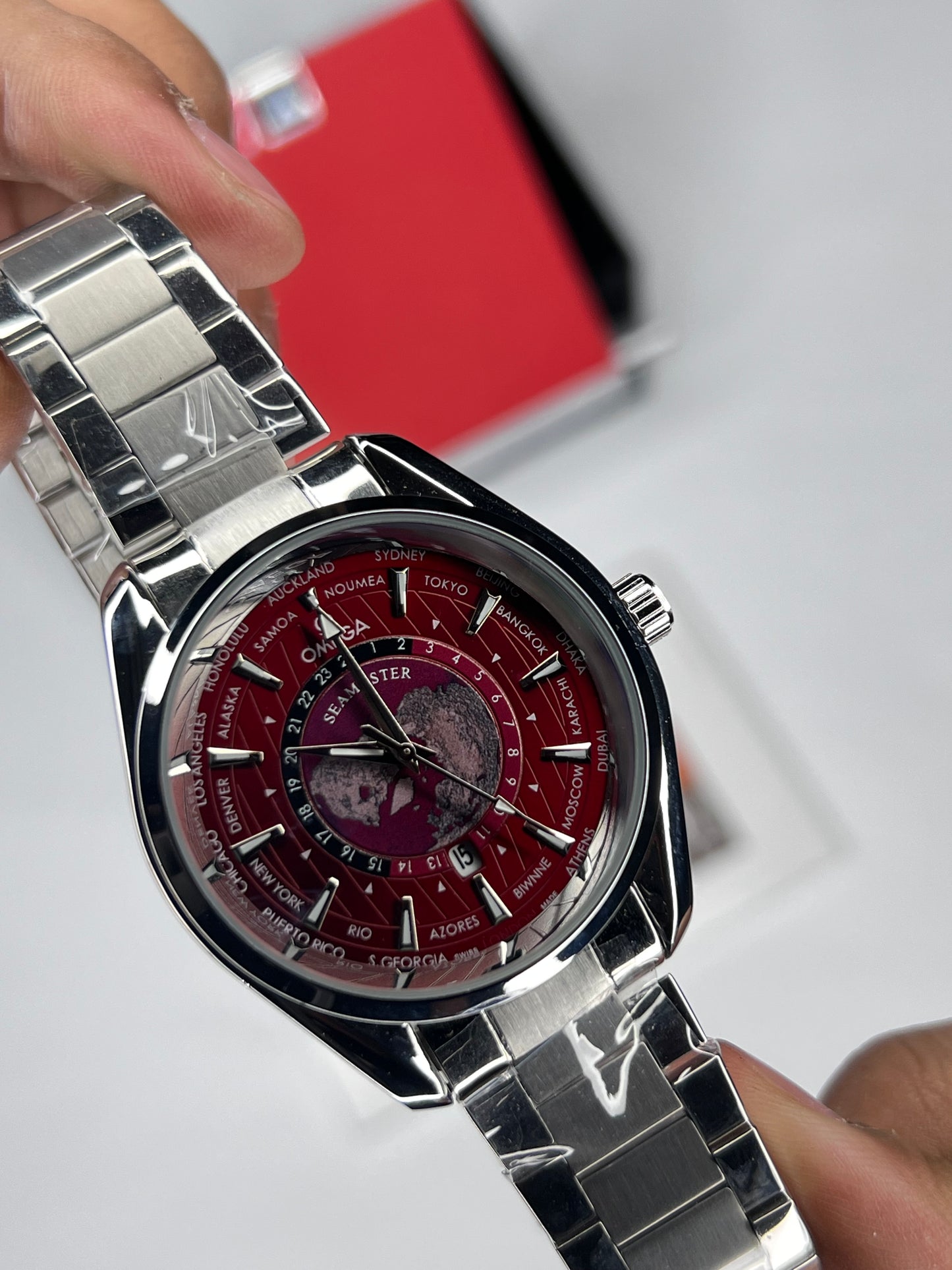 OMG SeaMaster World (Redwine)