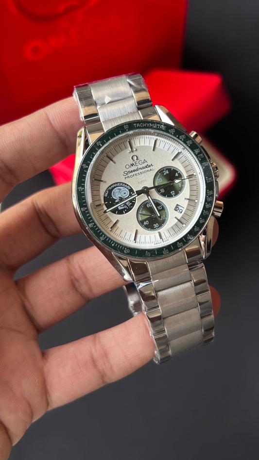 Omg Speedmaster Snoopy edt. ( Olive Green)