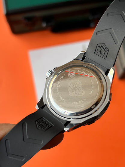 Tag Aquaracer Plain Black