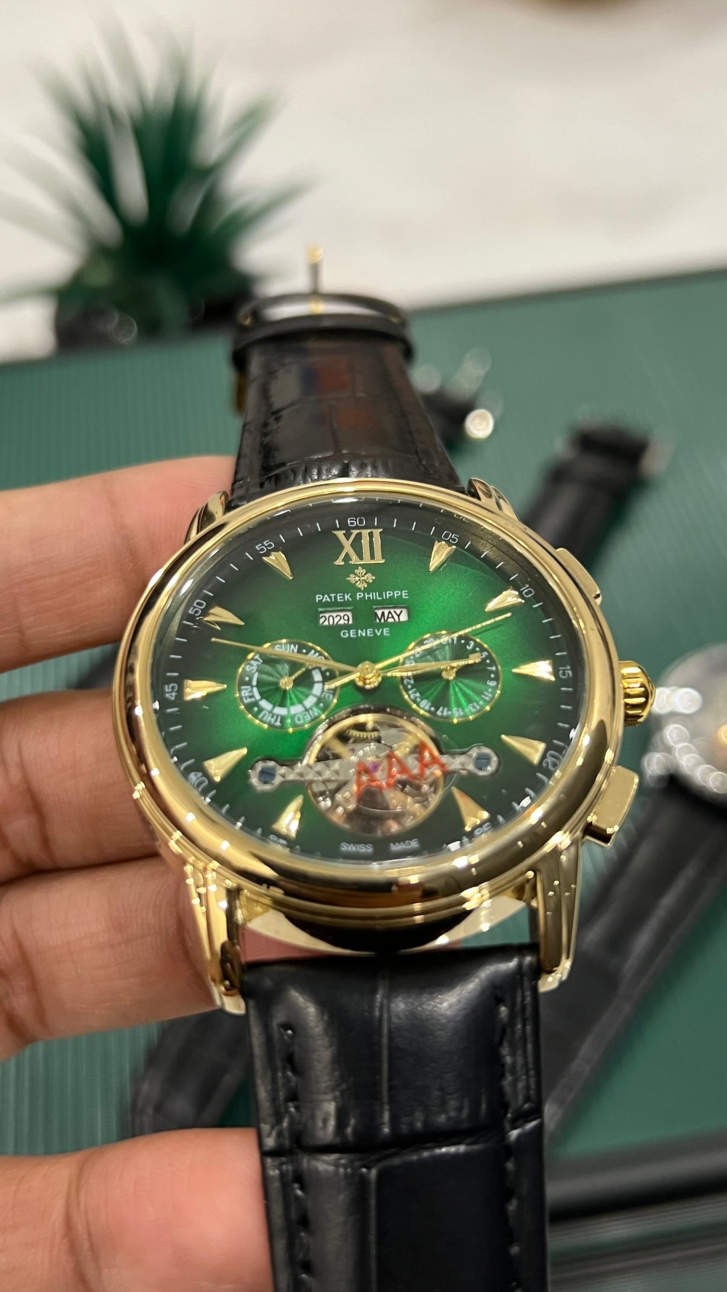 Patek Phillipe Auto ( Goldie Green )