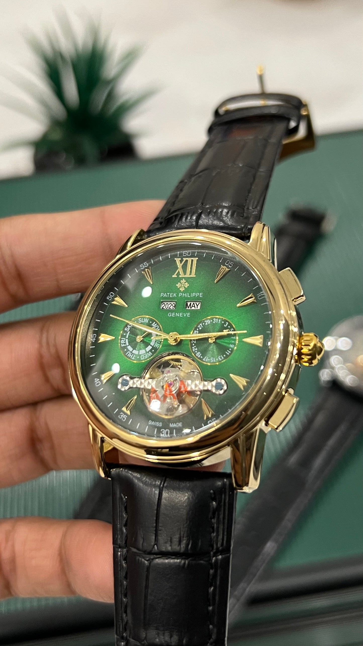 Patek Phillipe Auto ( Goldie Green )