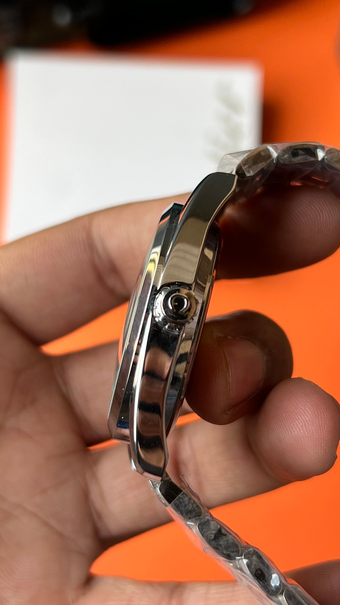 Omega Seamaster ( Orange Needle )