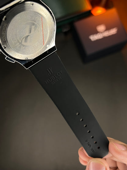 Hublt Spider Dial ( Black)