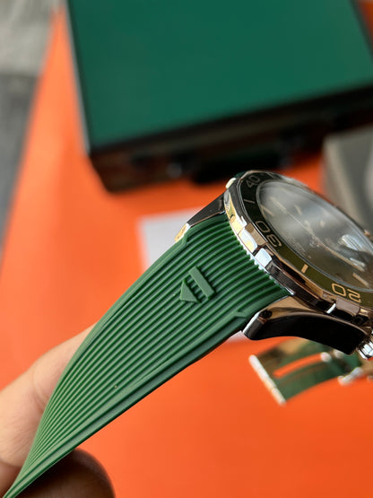 Tag Aquaracer Deep Green