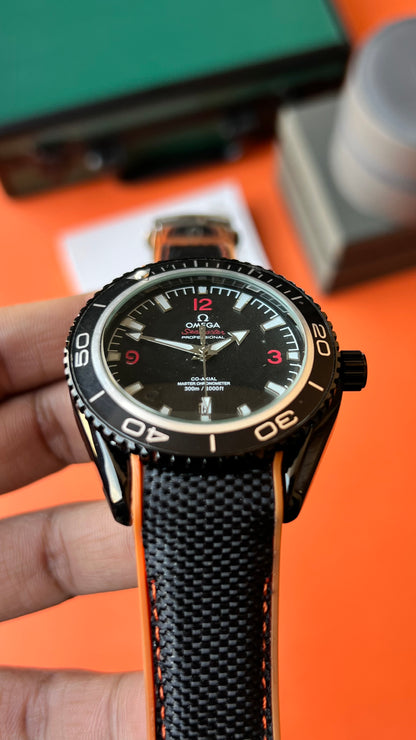 Omega Seamster